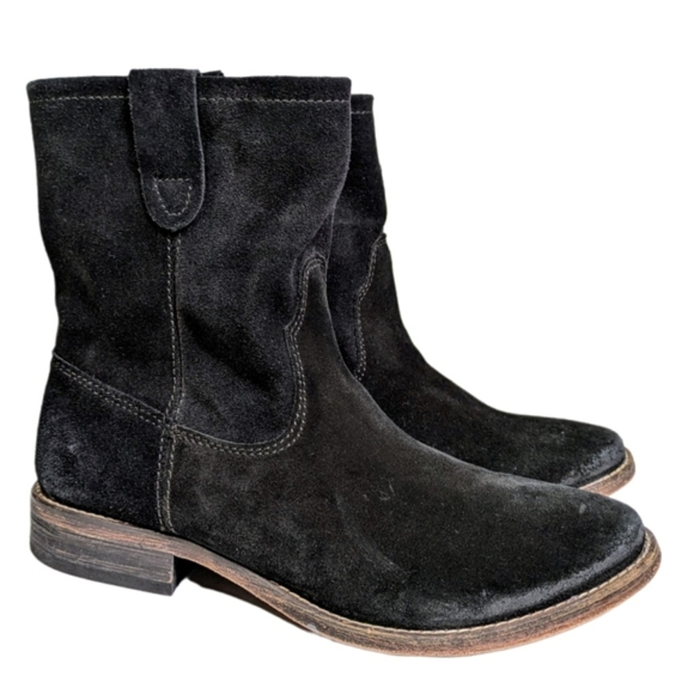 Zigi Girl Black Distressed Suede Pull On Ankle Bootie Sz 8.5